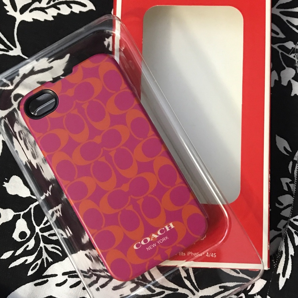 Coach Hardshell Cover- iPhone 4